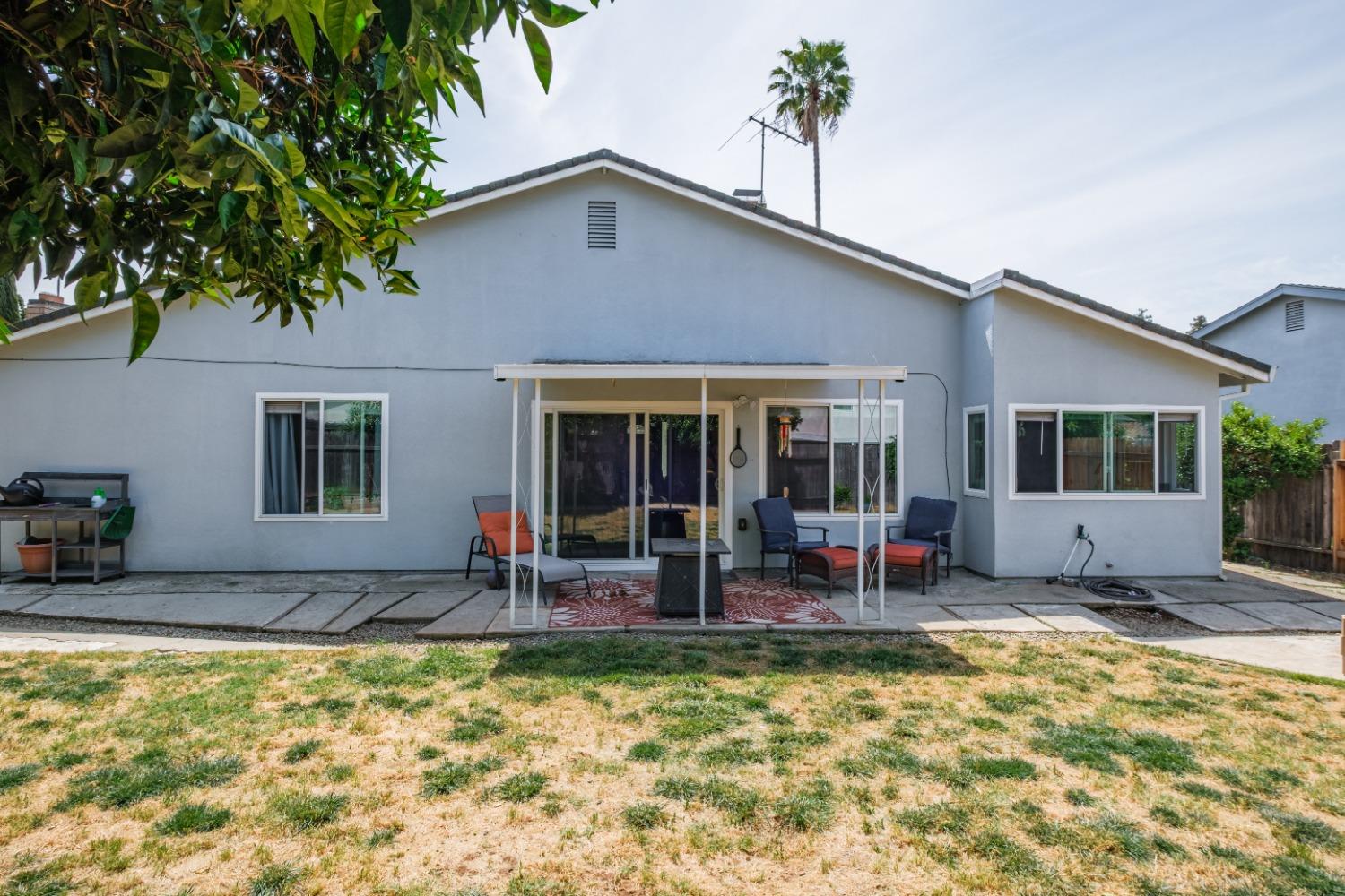 Detail Gallery Image 31 of 35 For 3121 Huntsman Dr, Sacramento,  CA 95826 - 3 Beds | 2 Baths