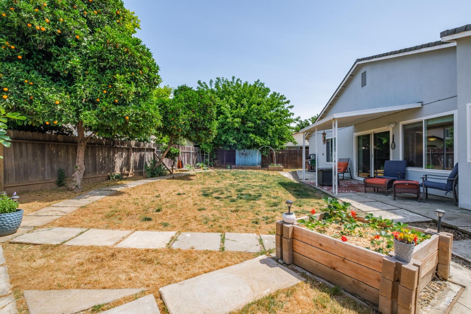 Detail Gallery Image 30 of 35 For 3121 Huntsman Dr, Sacramento,  CA 95826 - 3 Beds | 2 Baths