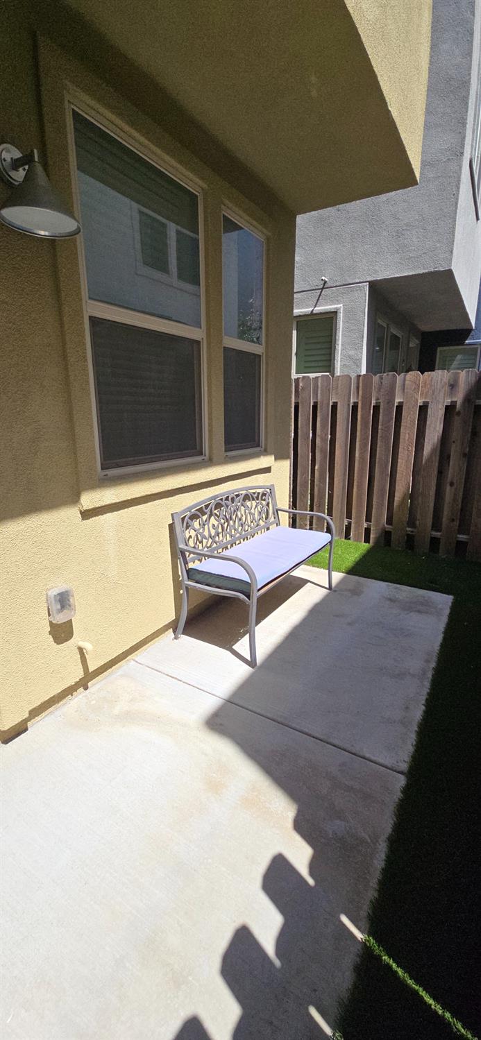 Detail Gallery Image 45 of 51 For 445 Crate Ave, Sacramento,  CA 95818 - 3 Beds | 2/1 Baths