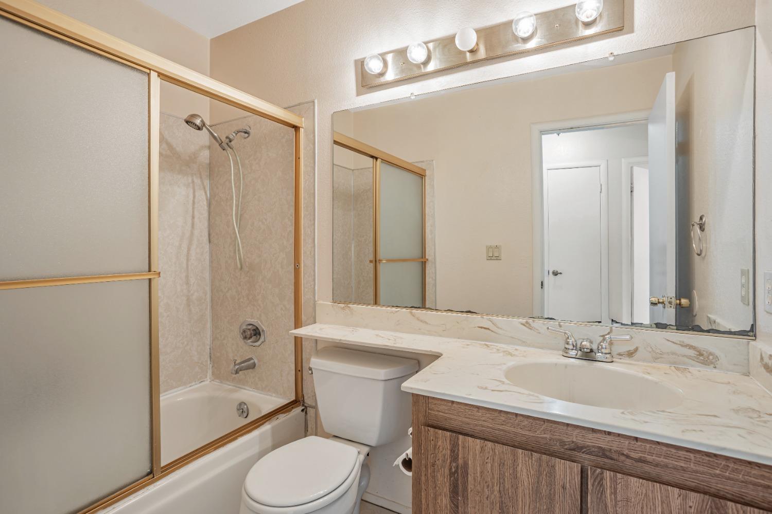 10982 Hirschfeld Way, Rancho Cordova, California image 39
