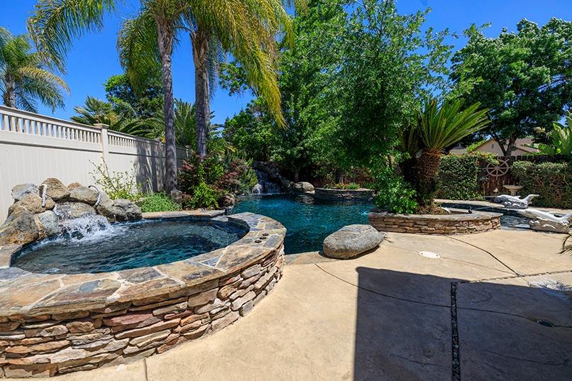 Detail Gallery Image 62 of 77 For 2001 Dayton Ave, Modesto,  CA 95356 - 3 Beds | 3 Baths
