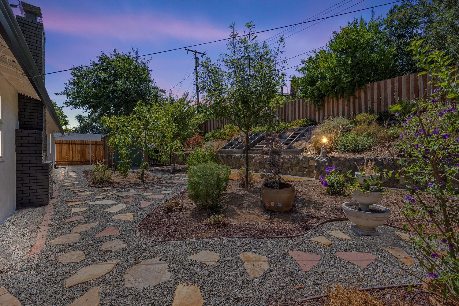 Detail Gallery Image 42 of 44 For 8175 Waikiki Dr, Fair Oaks,  CA 95628 - 4 Beds | 2 Baths