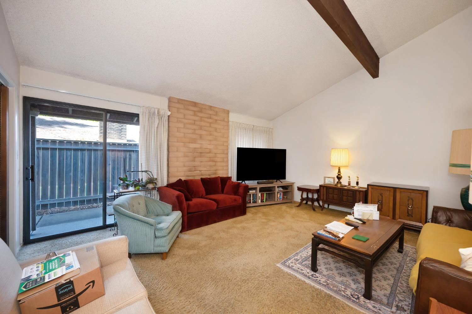 Detail Gallery Image 44 of 61 For 2473 American River Dr, Sacramento,  CA 95825 - – Beds | – Baths