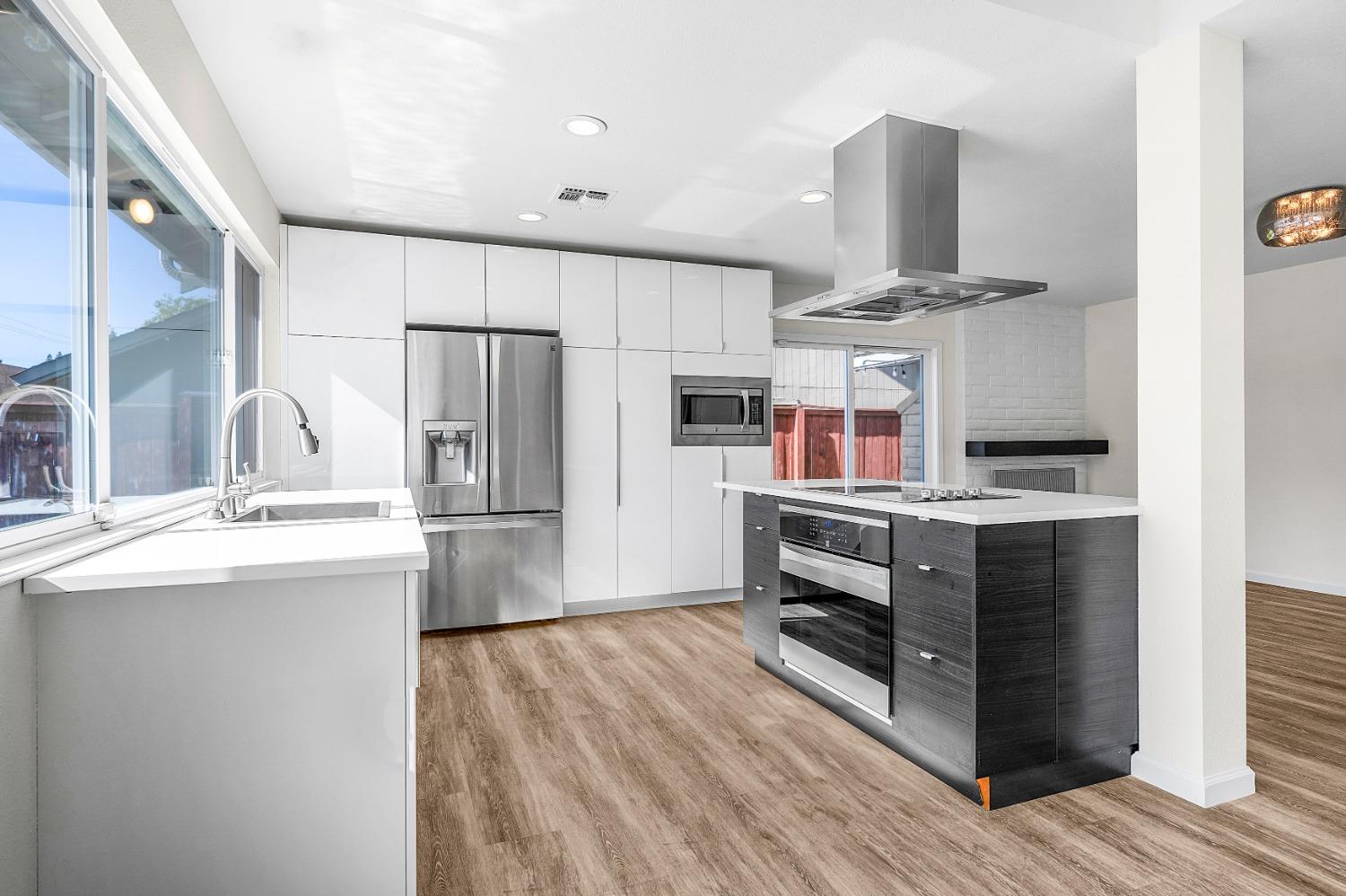 Detail Gallery Image 13 of 50 For 8907 Quail Hill Way, Fair Oaks,  CA 95628 - 3 Beds | 2 Baths