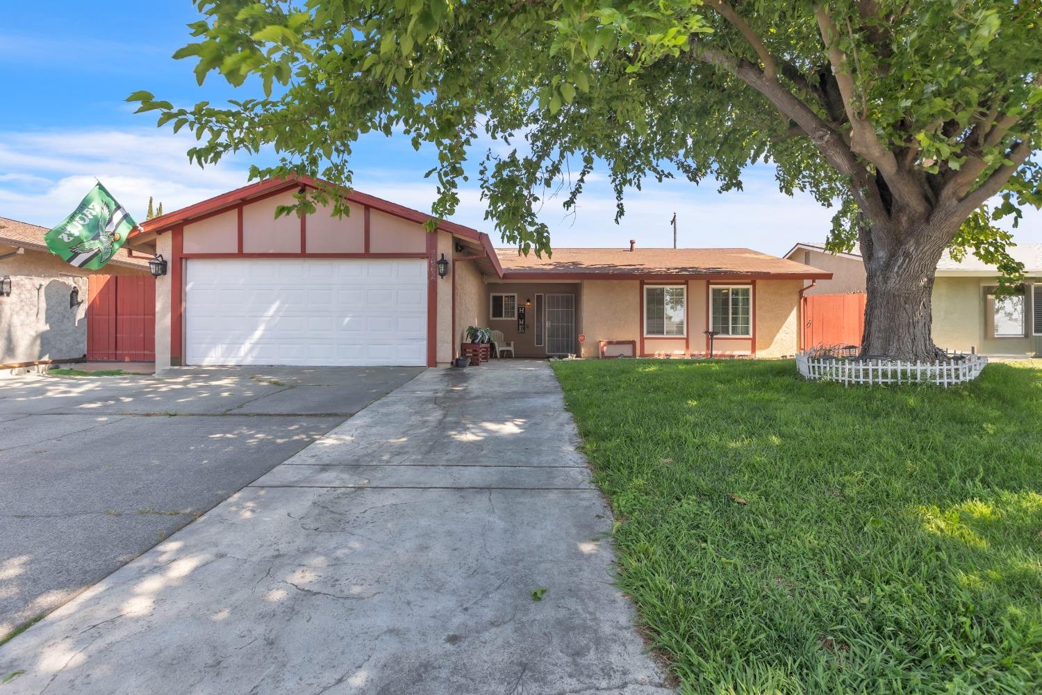 Detail Gallery Image 3 of 35 For 7662 Milldale Cir, Elverta,  CA 95626 - 4 Beds | 2 Baths