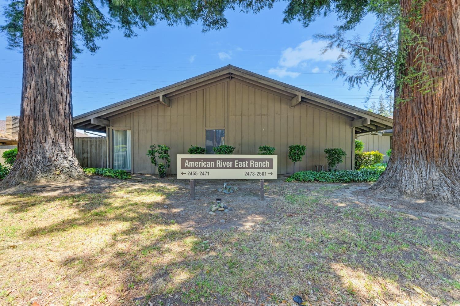 Detail Gallery Image 2 of 61 For 2473 American River Dr, Sacramento,  CA 95825 - – Beds | – Baths