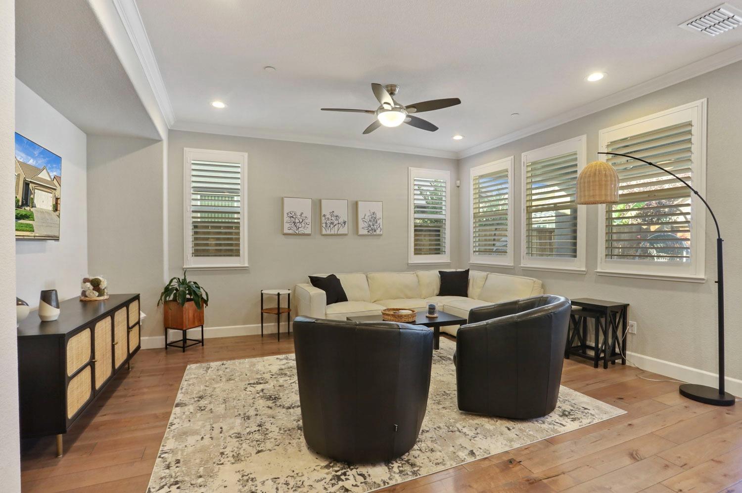 Detail Gallery Image 8 of 39 For 3109 Olympic Ave, Lodi,  CA 95240 - 3 Beds | 2 Baths