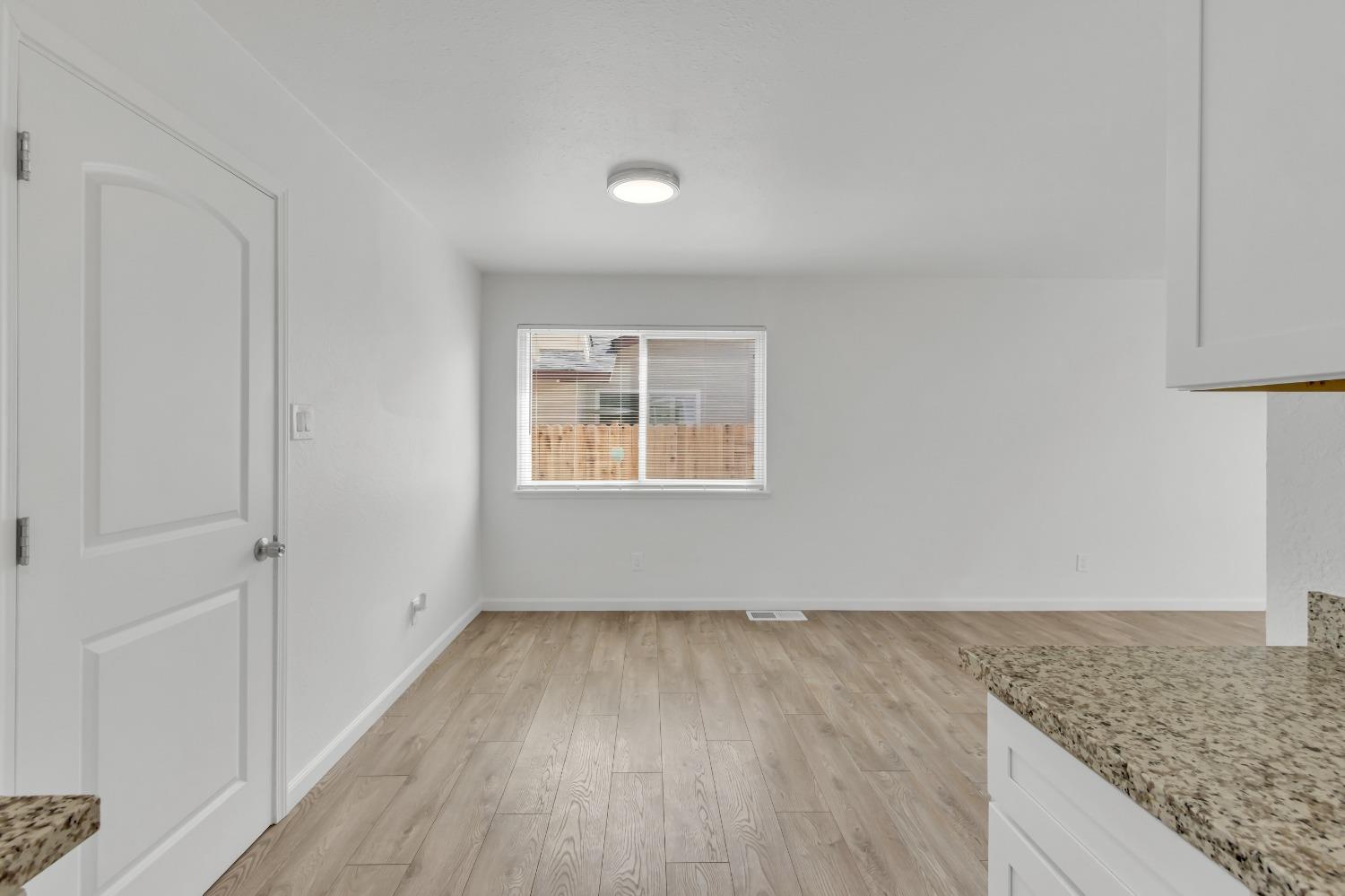 Detail Gallery Image 21 of 56 For 5418 Canfield Ave, Carmichael,  CA 95608 - 3 Beds | 2 Baths