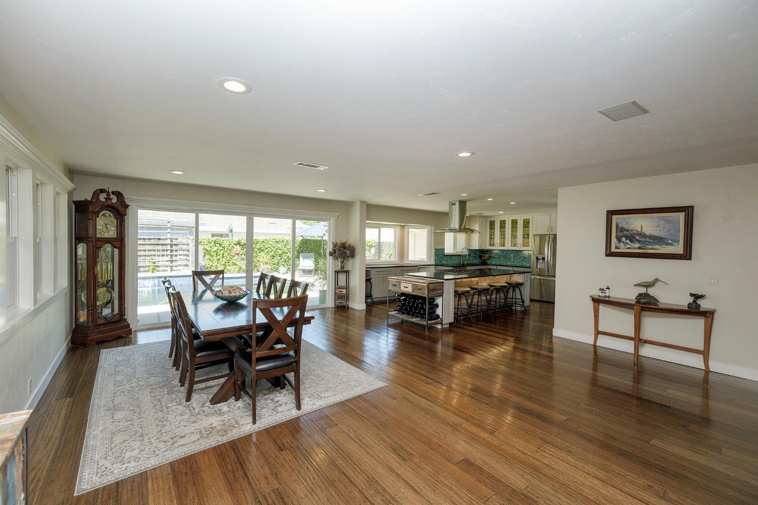 Detail Gallery Image 17 of 62 For 14950 Manzanita Way, Lockeford,  CA 95237 - 4 Beds | 2 Baths