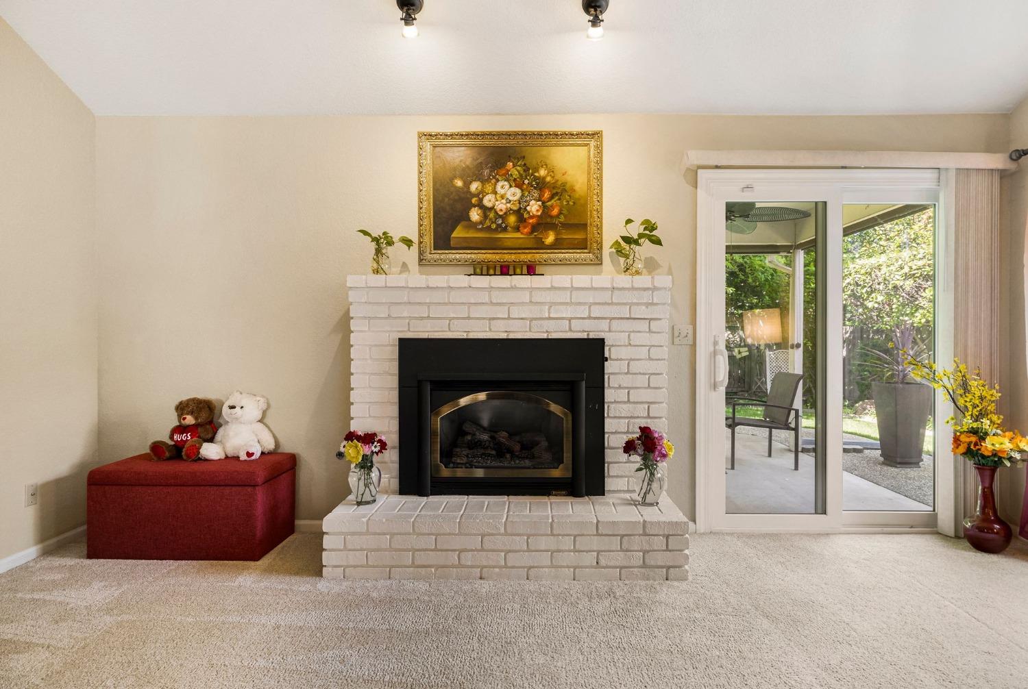 Detail Gallery Image 17 of 74 For 2460 Stabler Ln, Yuba City,  CA 95993 - 3 Beds | 2 Baths