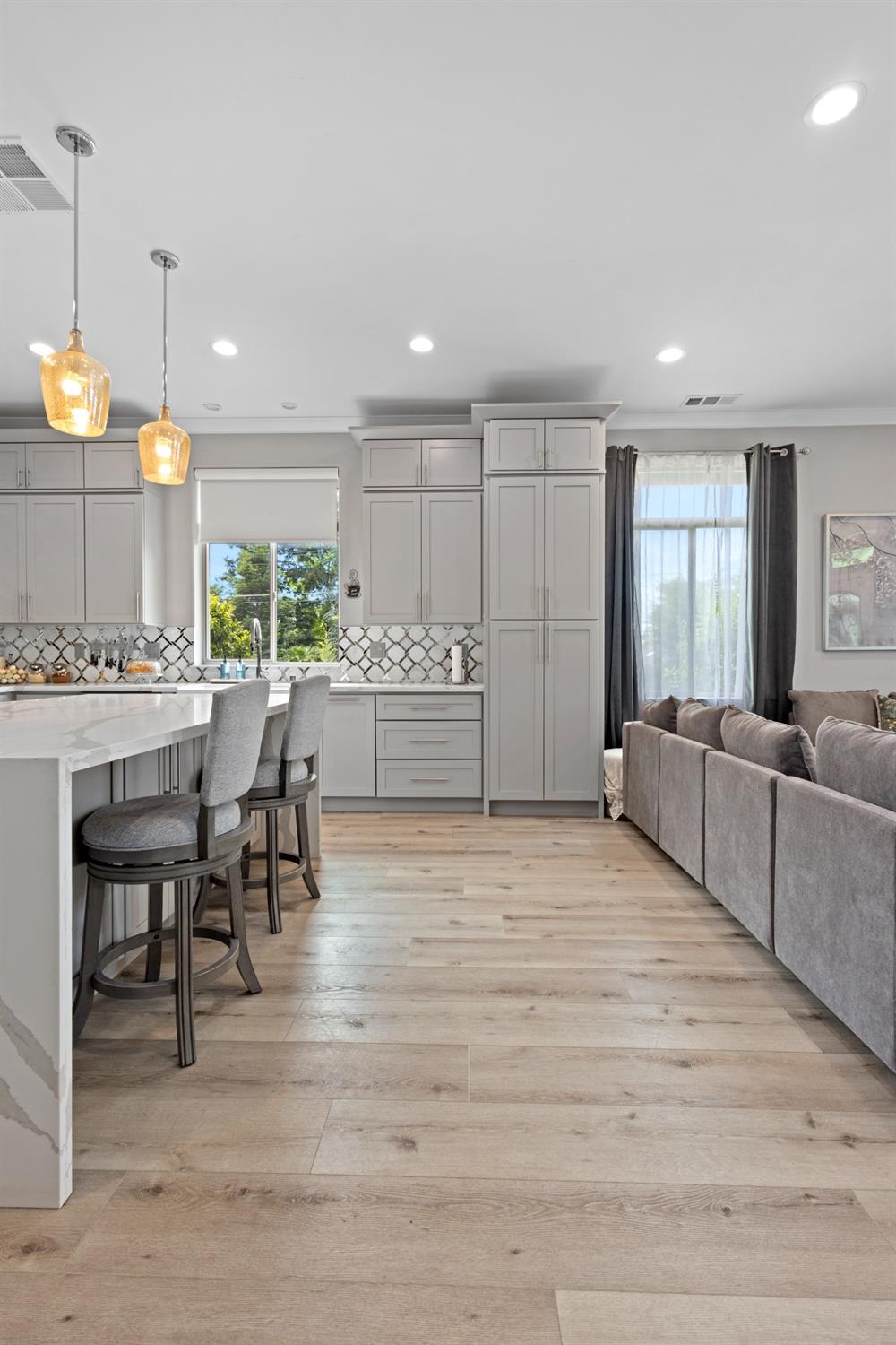 Detail Gallery Image 54 of 84 For 7964 Twin Oaks Ave, Citrus Heights,  CA 95610 - 3 Beds | 2/1 Baths