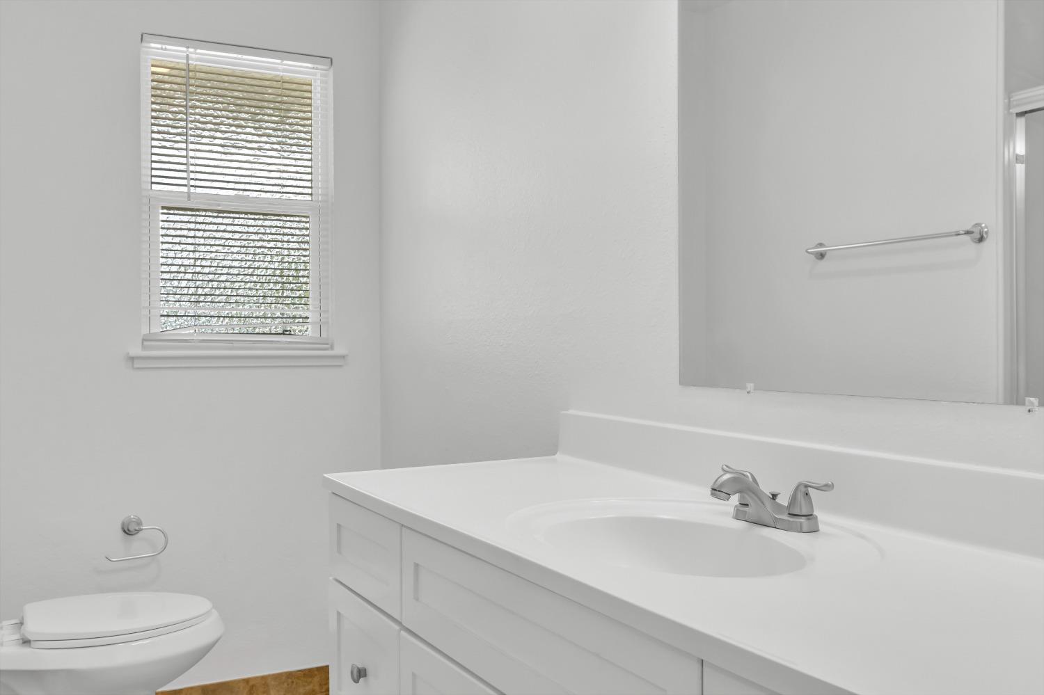 Detail Gallery Image 32 of 56 For 5418 Canfield Ave, Carmichael,  CA 95608 - 3 Beds | 2 Baths
