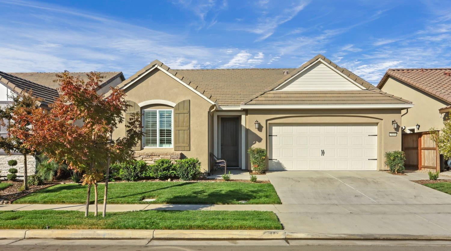 Detail Gallery Image 1 of 39 For 3109 Olympic Ave, Lodi,  CA 95240 - 3 Beds | 2 Baths