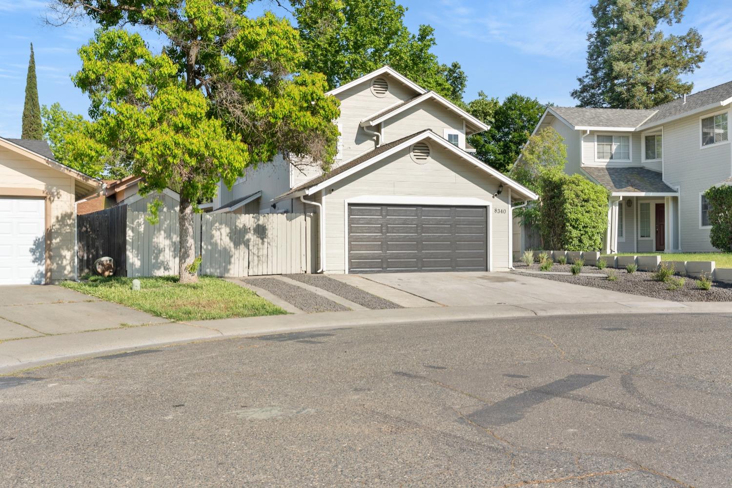 Detail Gallery Image 2 of 65 For 8340 Cypress Lake Ct, Antelope,  CA 95843 - 4 Beds | 2/1 Baths