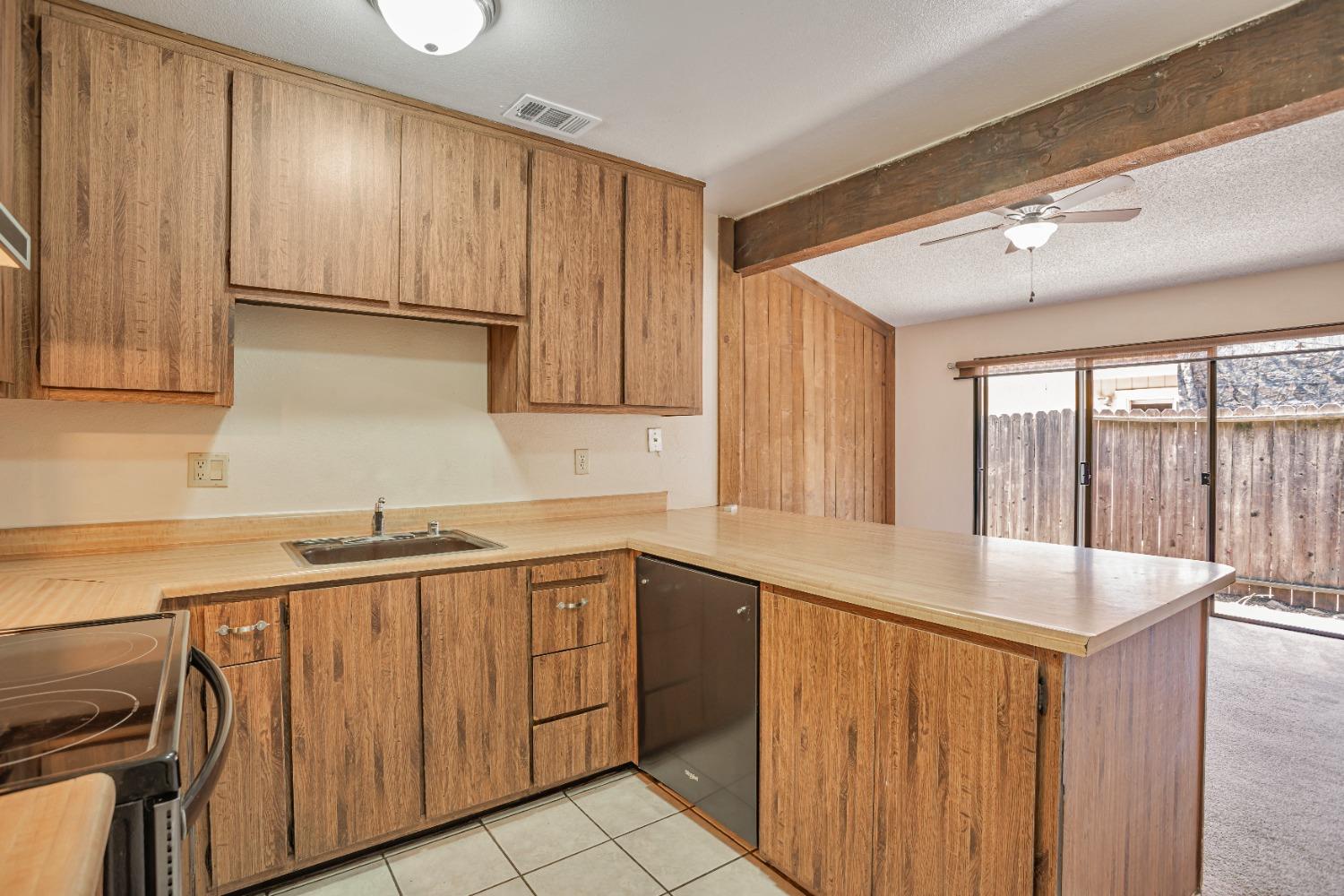 10982 Hirschfeld Way, Rancho Cordova, California image 32