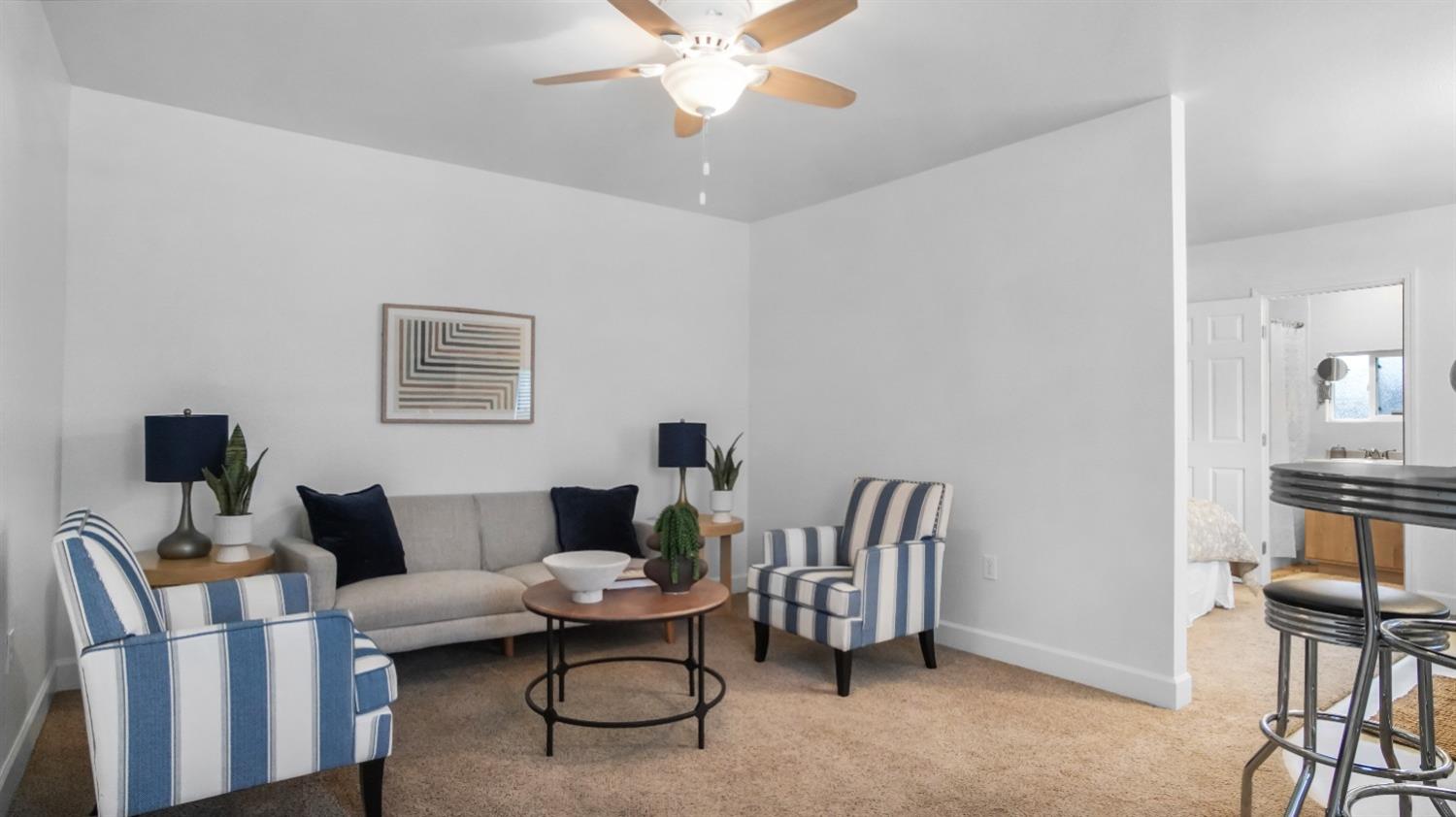 Detail Gallery Image 16 of 19 For 543 Mckinley Ave, Woodland,  CA 95695 - 3 Beds | 1/1 Baths
