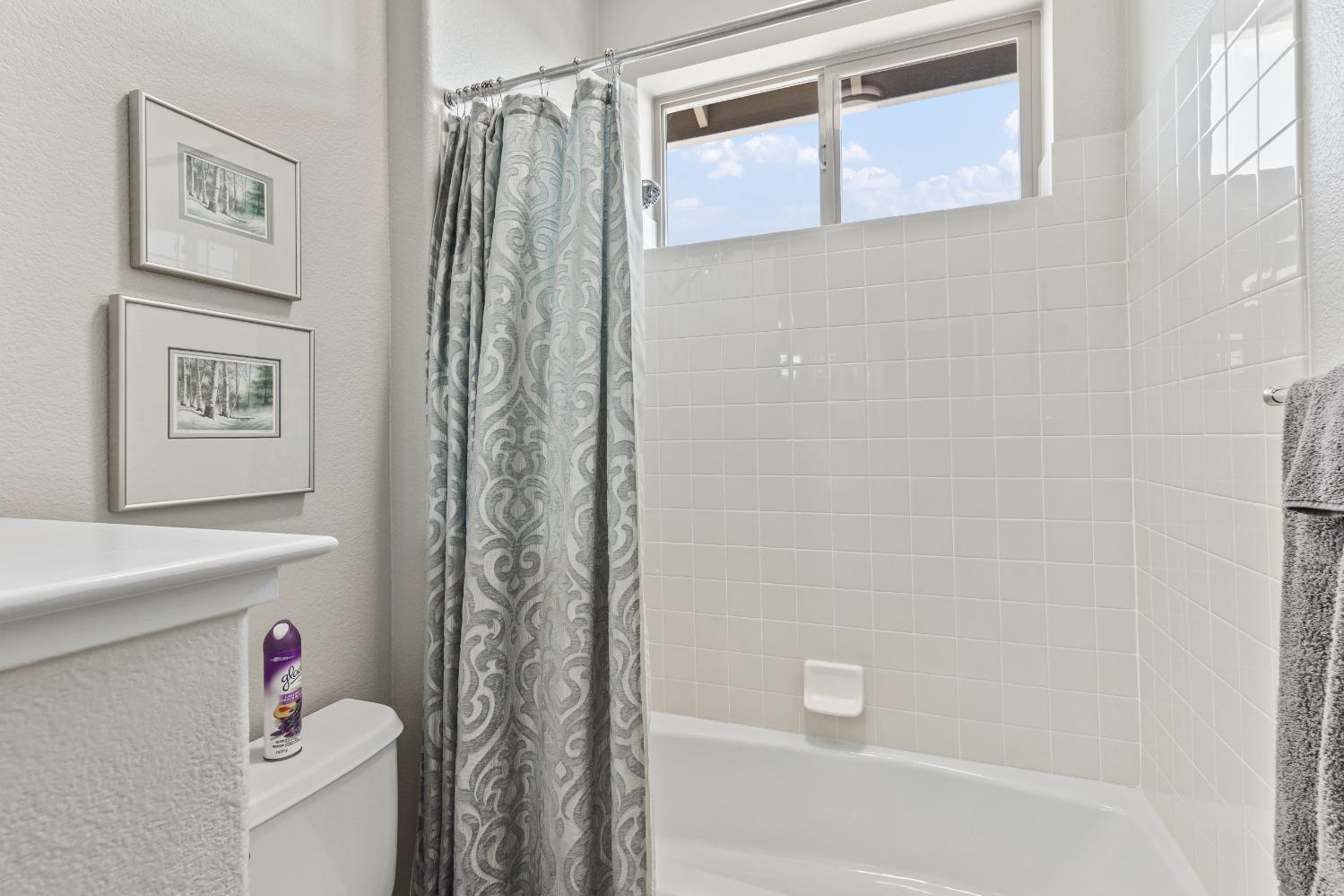 Detail Gallery Image 52 of 67 For 18190 Mallard St, Woodland,  CA 95695 - 5 Beds | 3 Baths