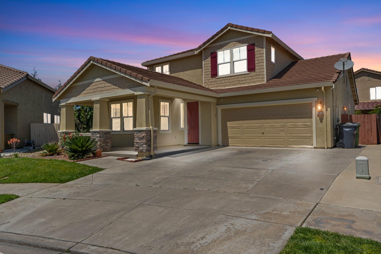 Detail Gallery Image 3 of 36 For 3819 Escena Ct, Turlock,  CA 95382 - 5 Beds | 3 Baths