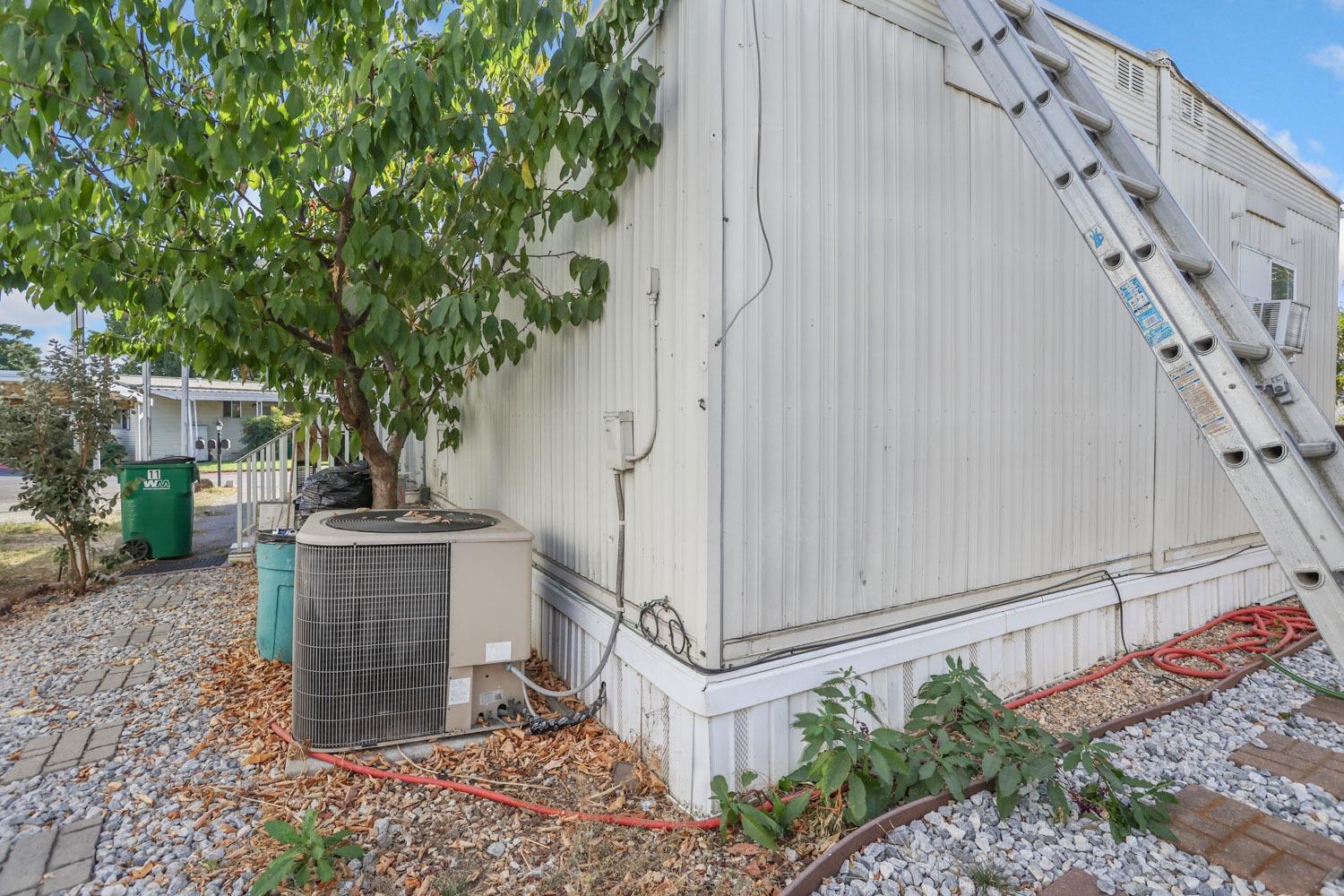 Detail Gallery Image 38 of 40 For 4900 Hwy 99 11, Stockton,  CA 95212 - 3 Beds | 2 Baths