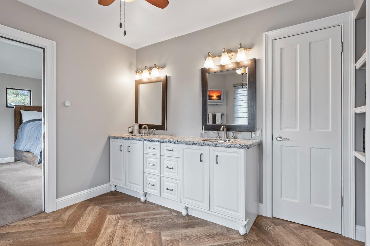 Detail Gallery Image 30 of 55 For 10008 River Oak Cir, Oakdale,  CA 95361 - 5 Beds | 3/1 Baths