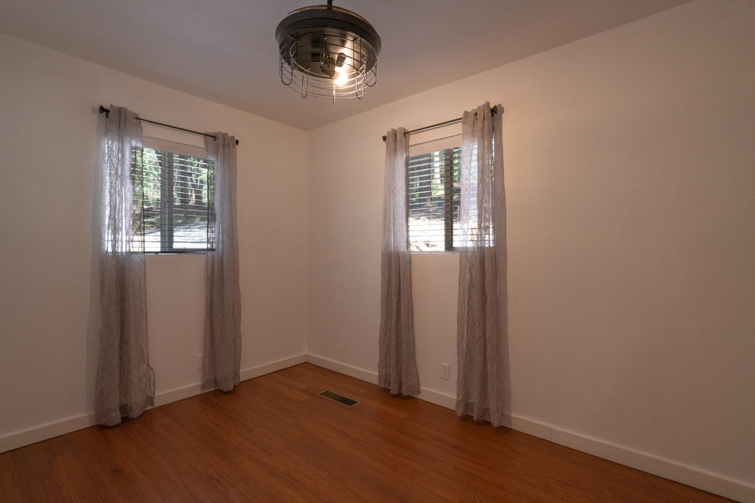 Detail Gallery Image 27 of 54 For 16199 Pioneer Creek Rd, Pioneer,  CA 95666 - 4 Beds | 2 Baths