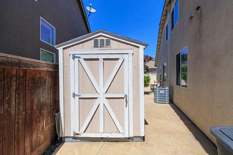 Detail Gallery Image 54 of 77 For 2001 Dayton Ave, Modesto,  CA 95356 - 3 Beds | 3 Baths