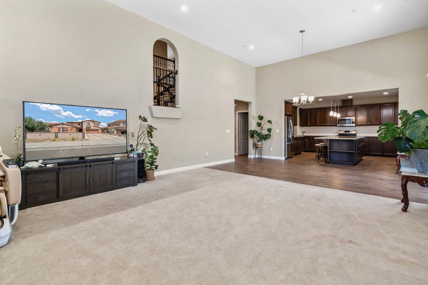 Rapallo Way, Manteca, California image 26