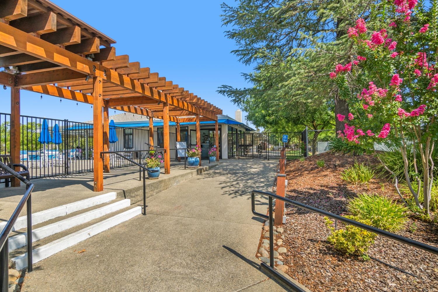 Detail Gallery Image 60 of 65 For 3216 Trawler, Davis,  CA 95616 - 2 Beds | 1/1 Baths