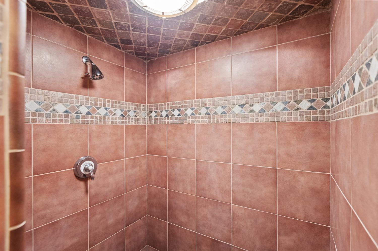 Detail Gallery Image 39 of 99 For 4010 Pretense Ct, Fair Oaks,  CA 95628 - 3 Beds | 3/1 Baths