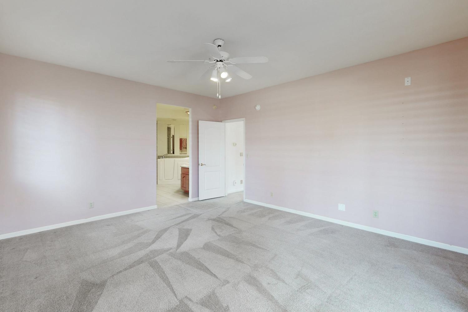 Detail Gallery Image 17 of 81 For 1612 Portofino Dr, Yuba City,  CA 95993 - 3 Beds | 2 Baths