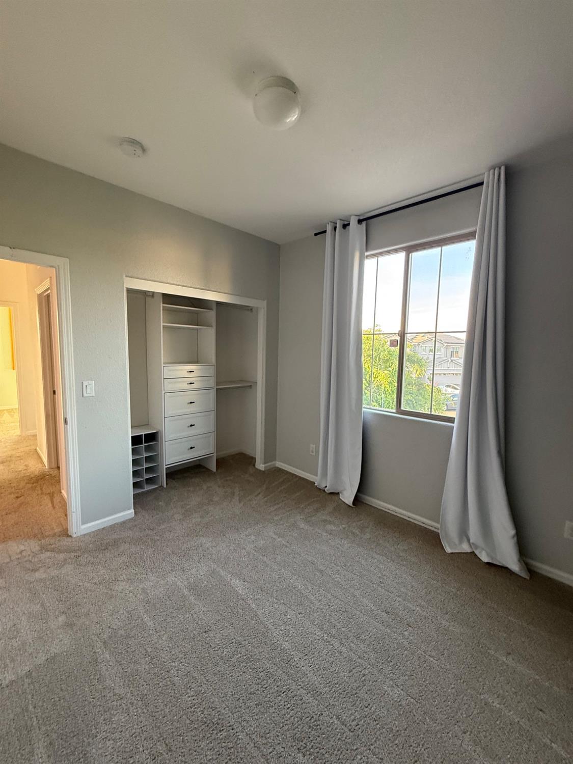 Detail Gallery Image 40 of 69 For 2816 Balaton Ct, Antelope,  CA 95843 - 4 Beds | 2/1 Baths