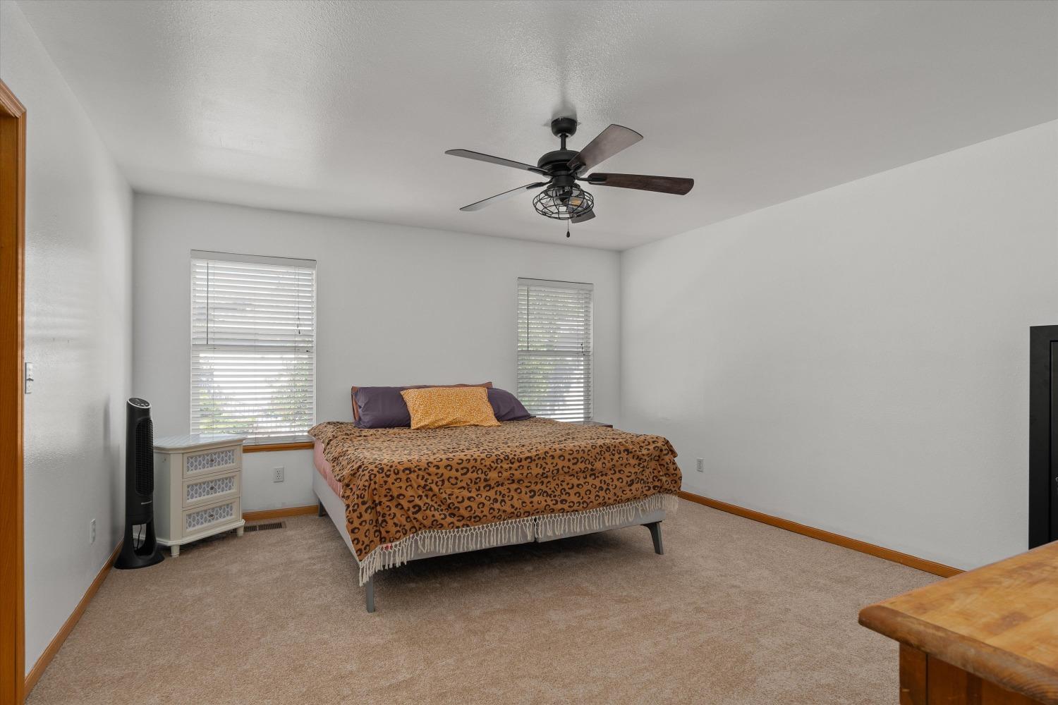 Detail Gallery Image 16 of 23 For 6020 Kanaka Ave, Oroville,  CA 95966 - 3 Beds | 2 Baths