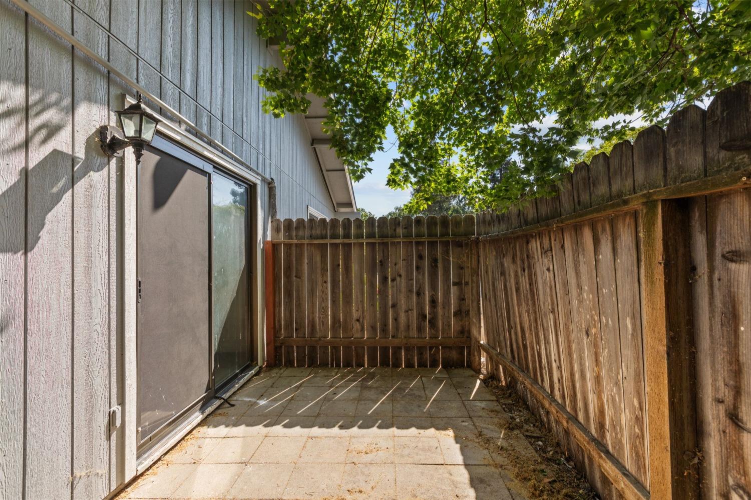 Photo #15: 225056084 Listing: Photo #15