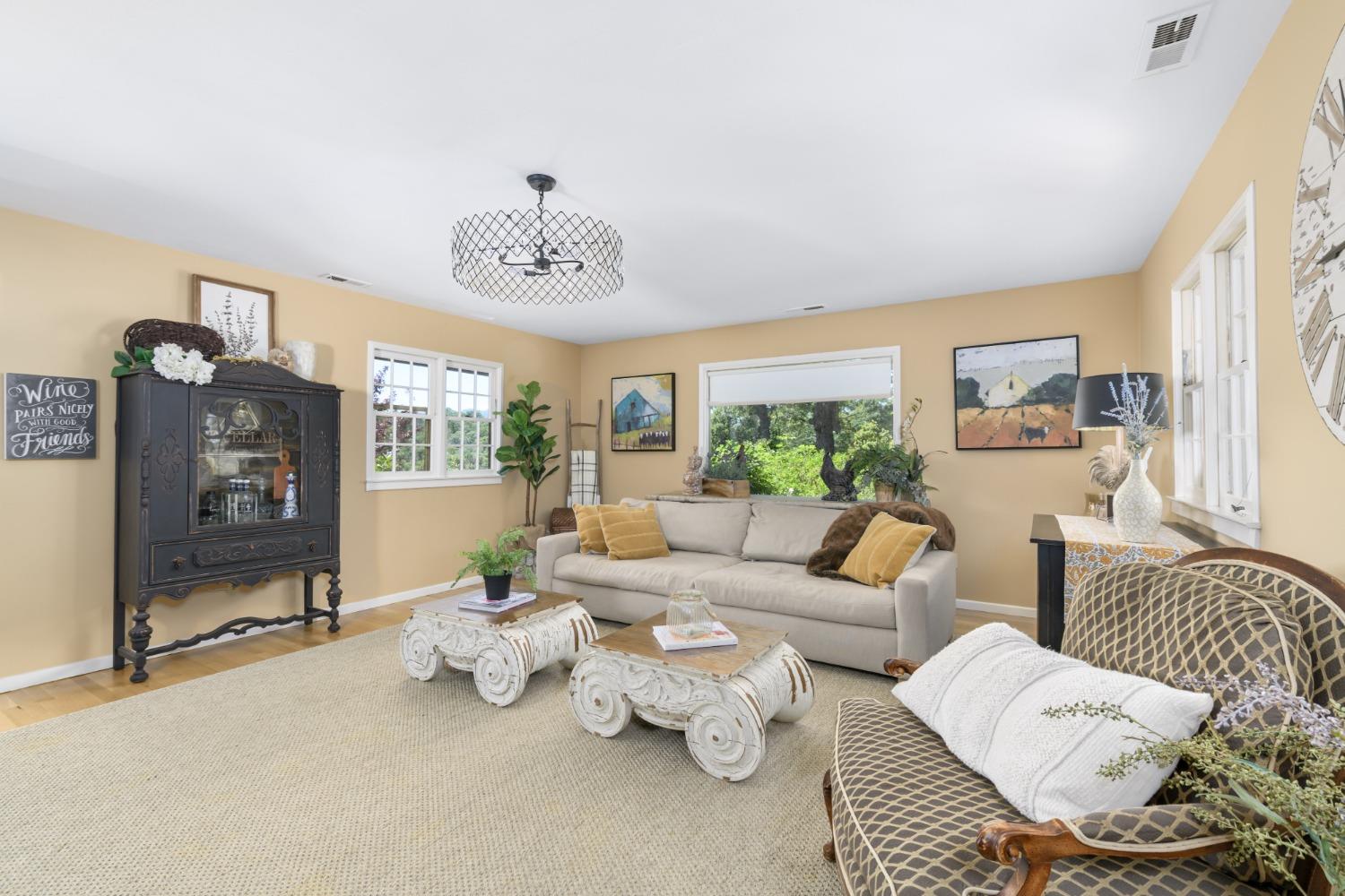 Detail Gallery Image 60 of 99 For 26000 Venada Dr, Winters,  CA 95694 - 5 Beds | 4/1 Baths
