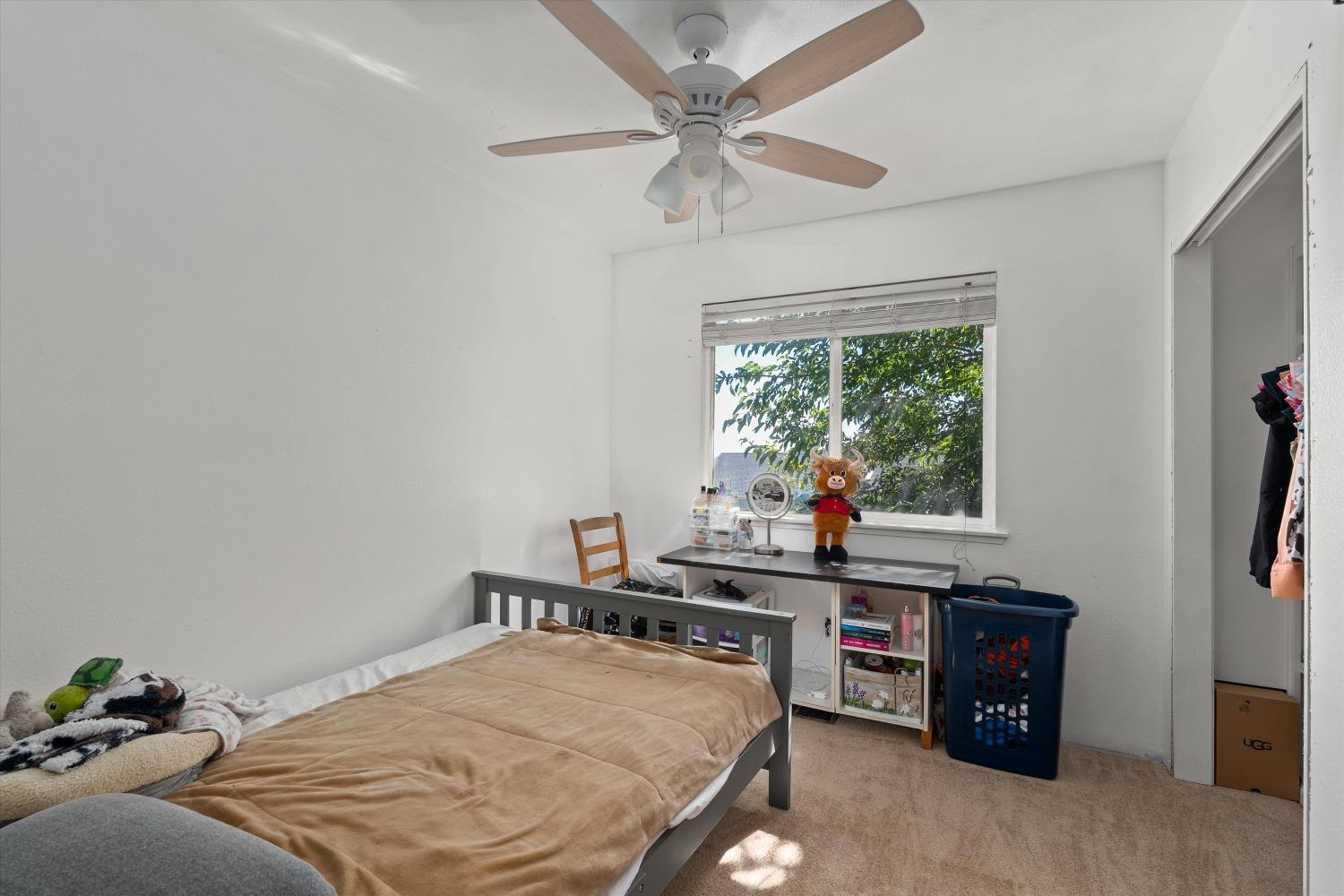 Detail Gallery Image 14 of 23 For 6020 Kanaka Ave, Oroville,  CA 95966 - 3 Beds | 2 Baths