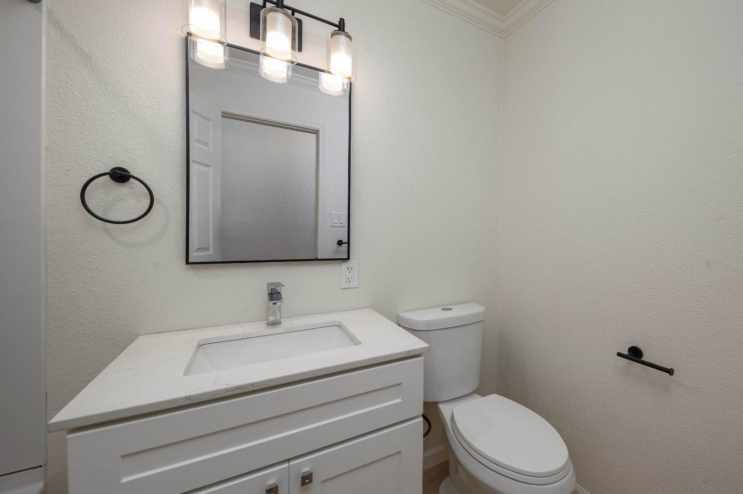 Detail Gallery Image 21 of 32 For 3037 W Monterey Ave, Stockton,  CA 95204 - 3 Beds | 1 Baths