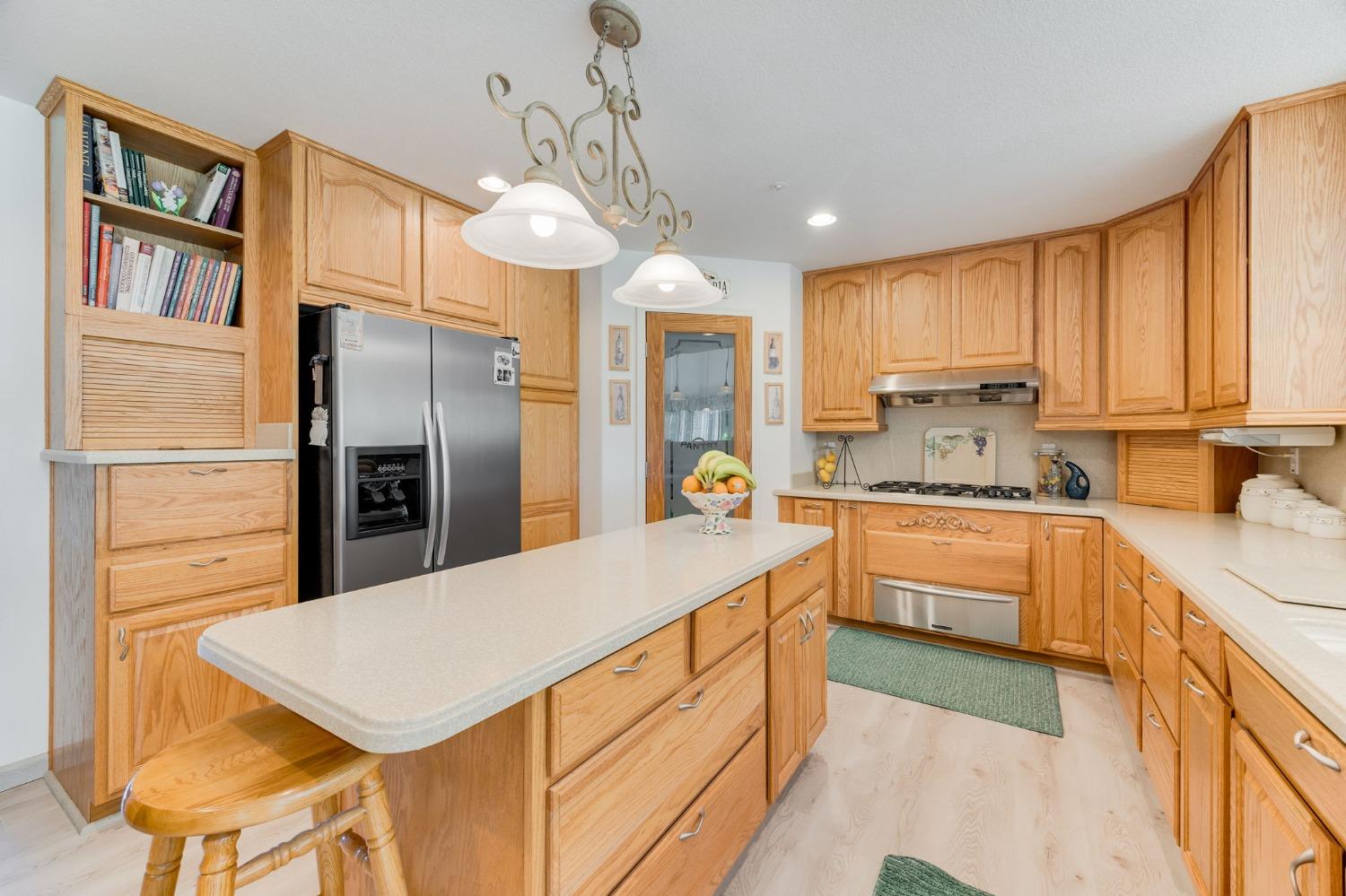 Detail Gallery Image 43 of 93 For 2888 County Road 89, Dunnigan,  CA 95937 - 3 Beds | 3 Baths