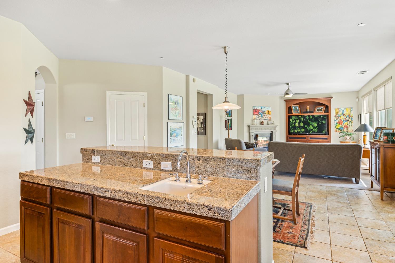 Detail Gallery Image 37 of 67 For 18190 Mallard St, Woodland,  CA 95695 - 5 Beds | 3 Baths
