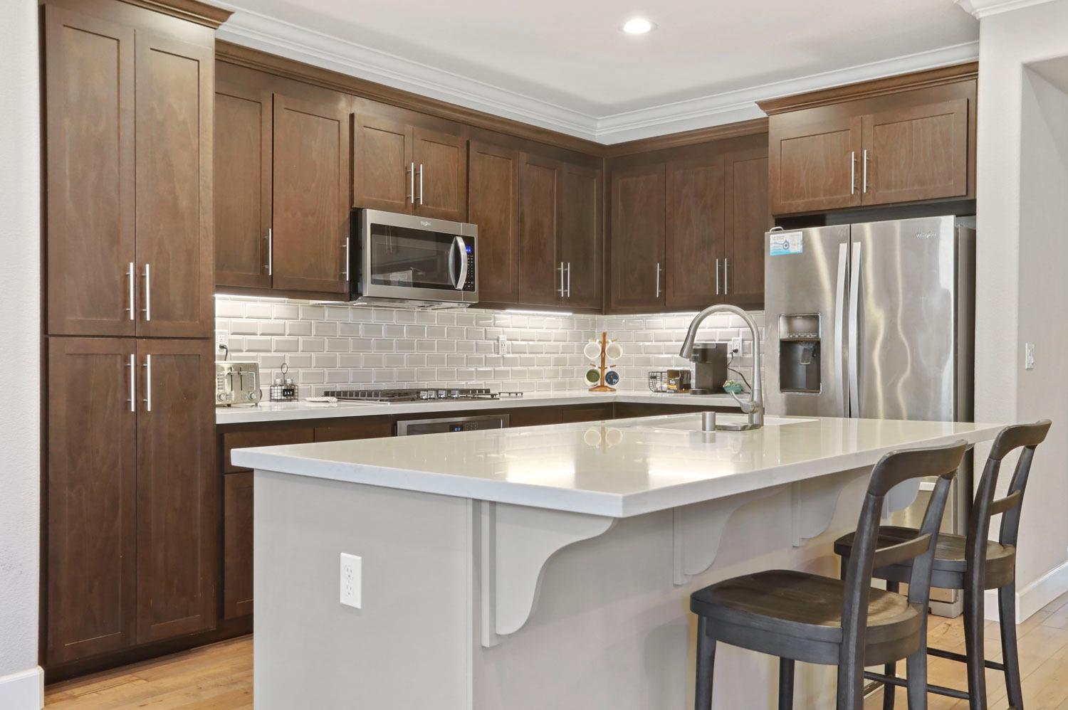 Detail Gallery Image 3 of 39 For 3109 Olympic Ave, Lodi,  CA 95240 - 3 Beds | 2 Baths