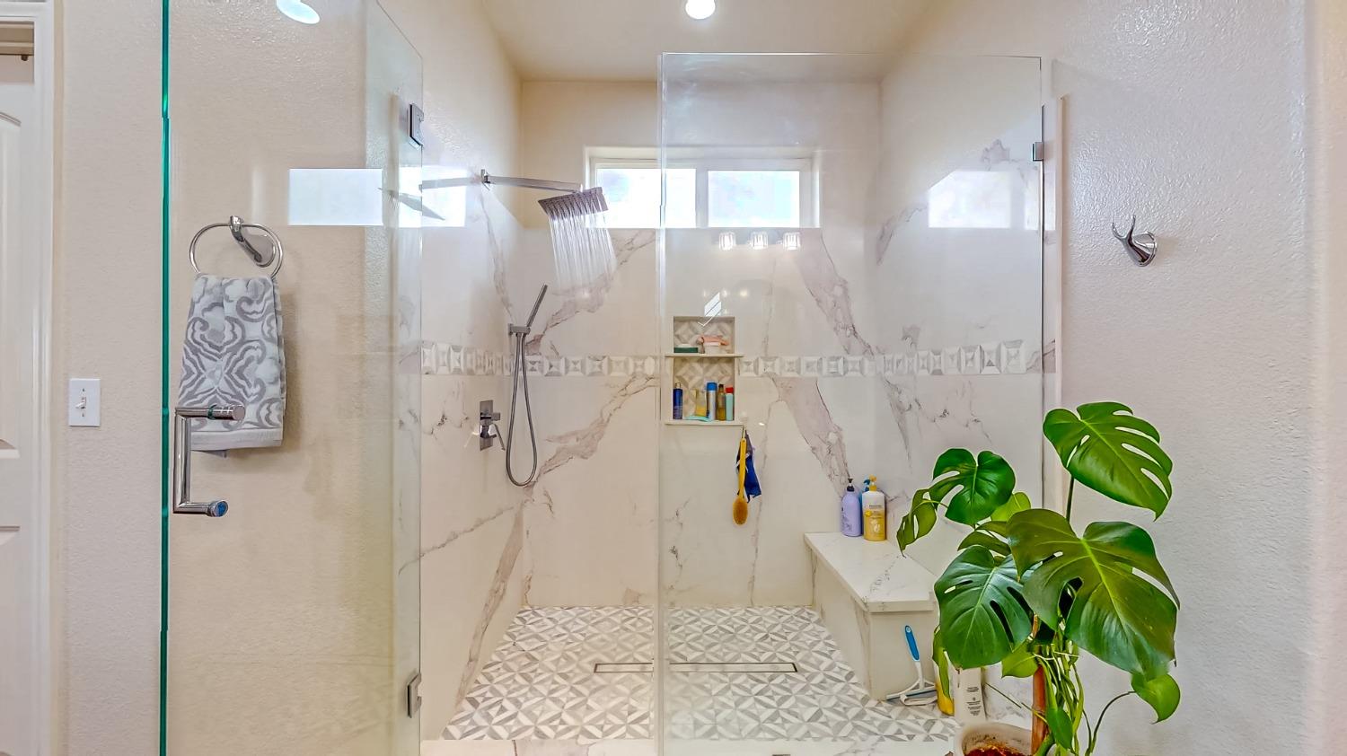 Detail Gallery Image 32 of 48 For 1281 Violet Way, Turlock,  CA 95382 - 3 Beds | 2/1 Baths