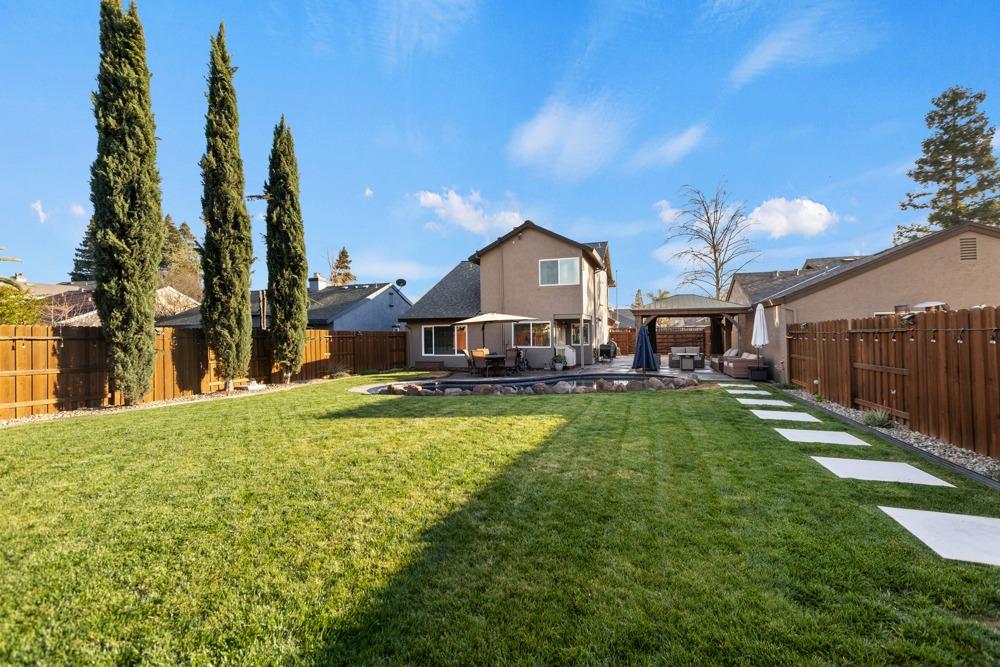 Detail Gallery Image 40 of 47 For 9523 Dunkerrin Way, Elk Grove,  CA 95758 - 3 Beds | 2/1 Baths