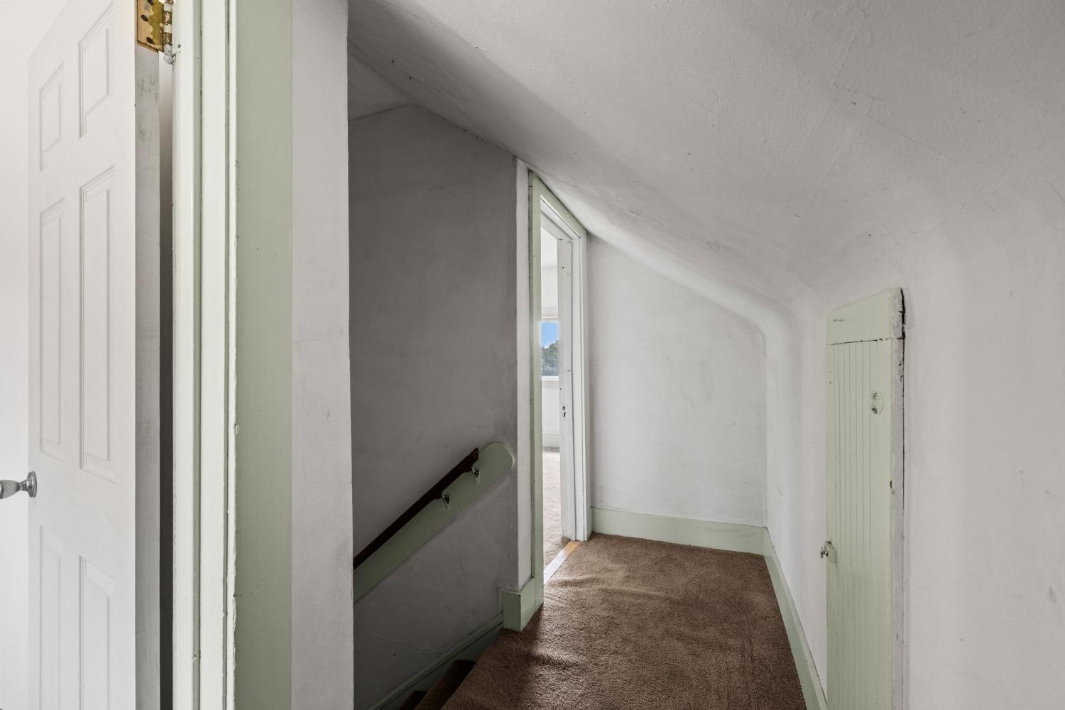 Detail Gallery Image 14 of 31 For 4615 Illinois Ave, Fair Oaks,  CA 95628 - 4 Beds | 1/2 Baths