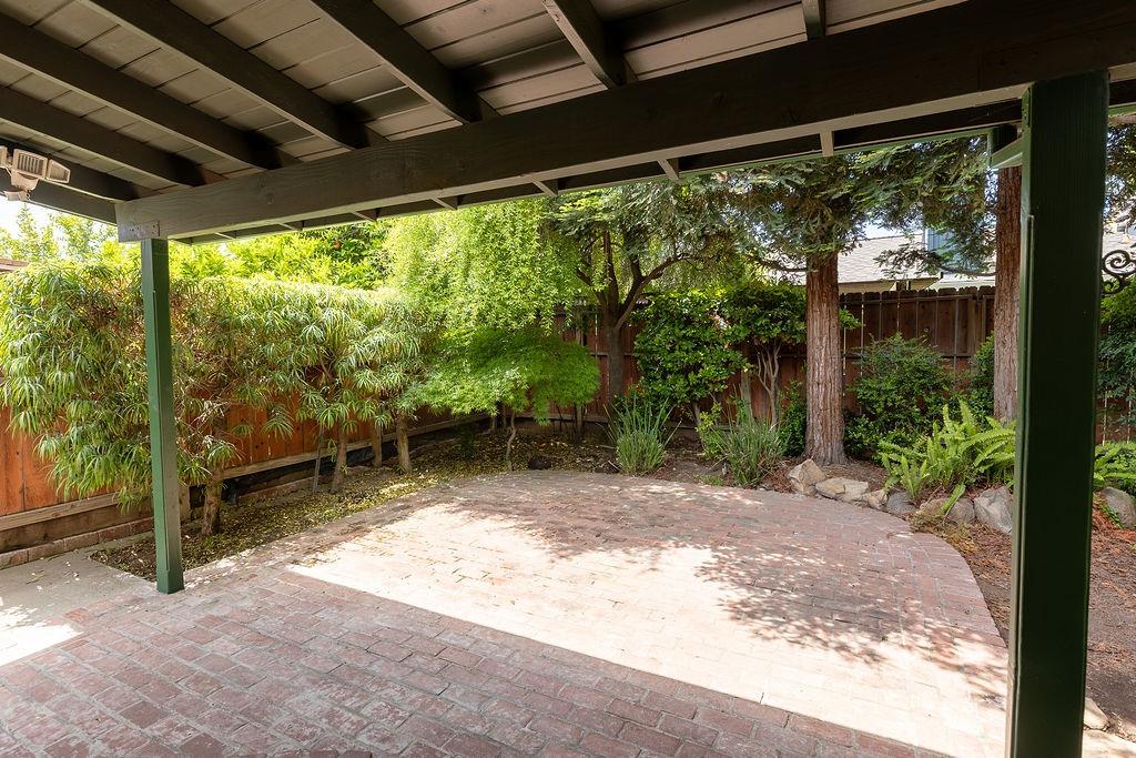Tioga Drive, Lodi, California image 25