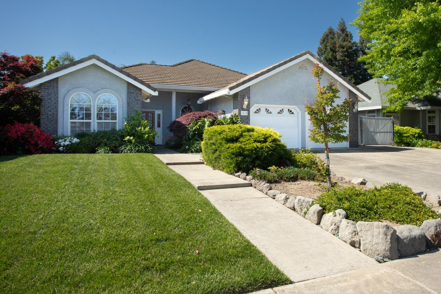 Detail Gallery Image 73 of 81 For 1612 Portofino Dr, Yuba City,  CA 95993 - 3 Beds | 2 Baths