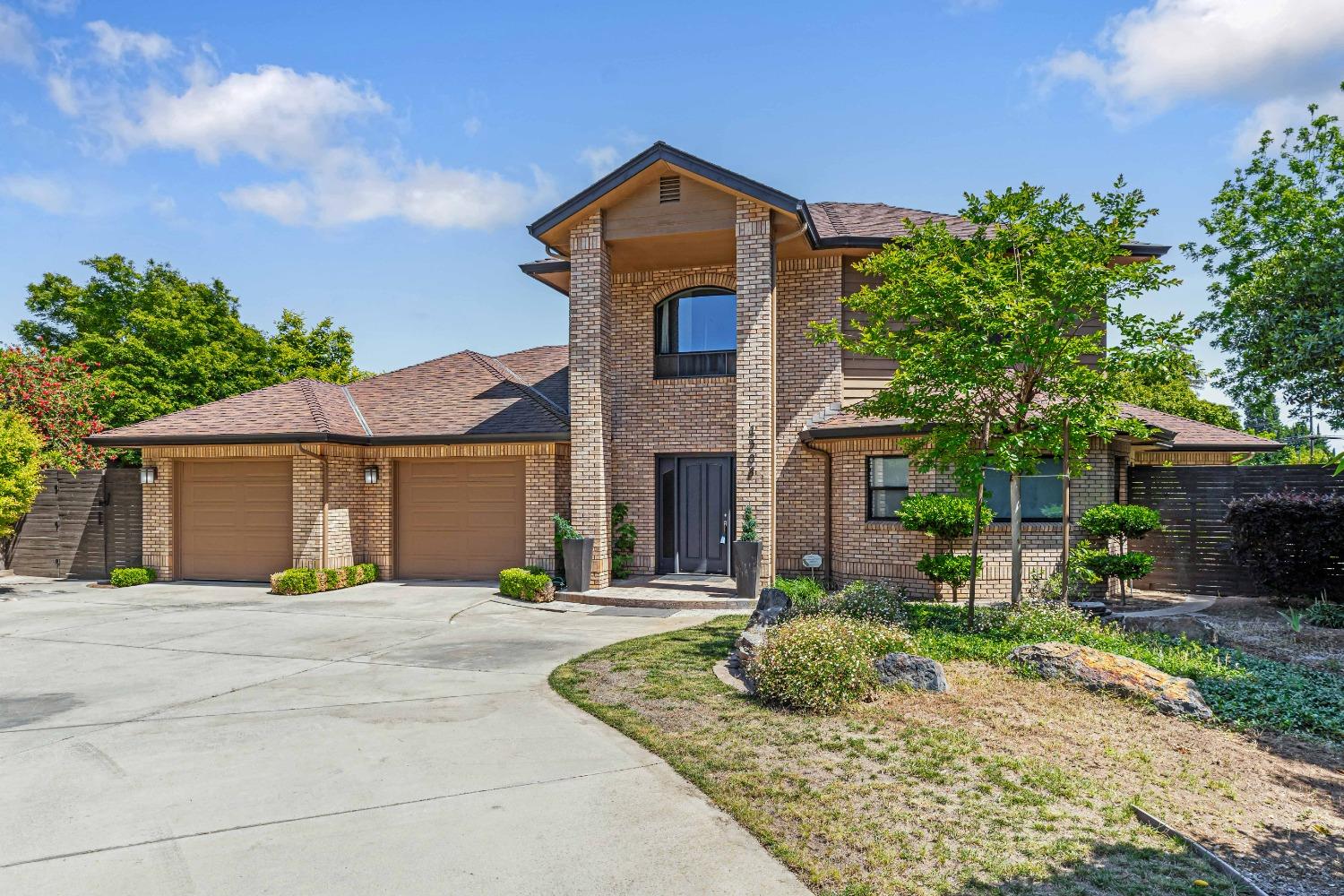 Detail Gallery Image 2 of 57 For 1308 Poust Rd, Modesto,  CA 95358 - 4 Beds | 3 Baths