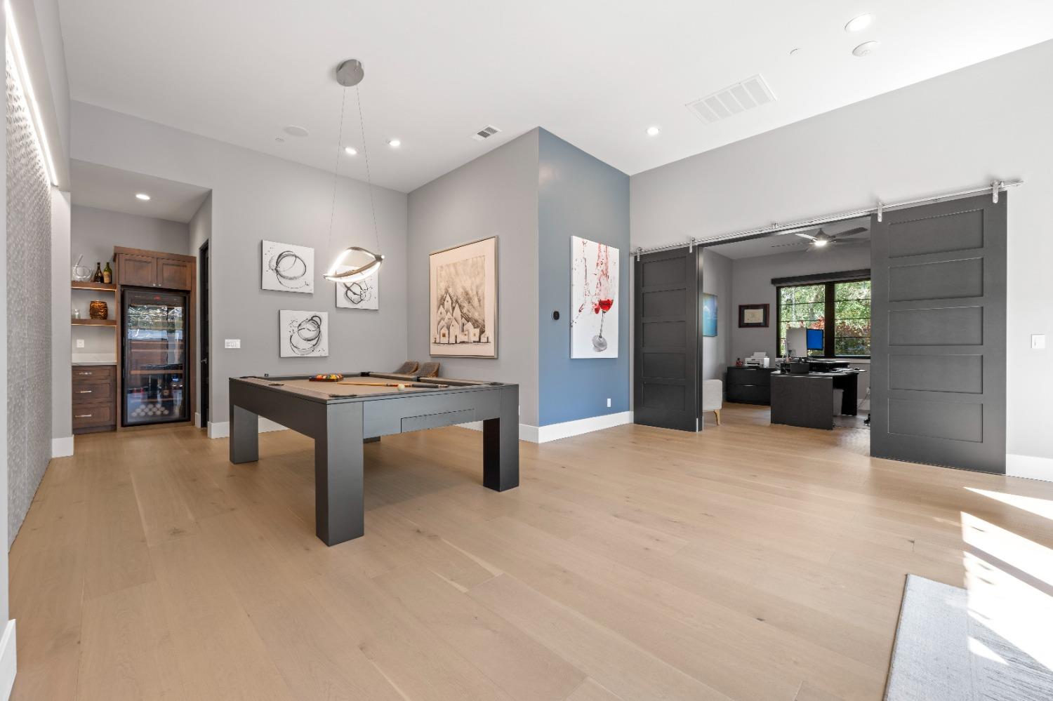 Detail Gallery Image 24 of 73 For 8452 Jomar Ln, Fair Oaks,  CA 95628 - 4 Beds | 4/1 Baths