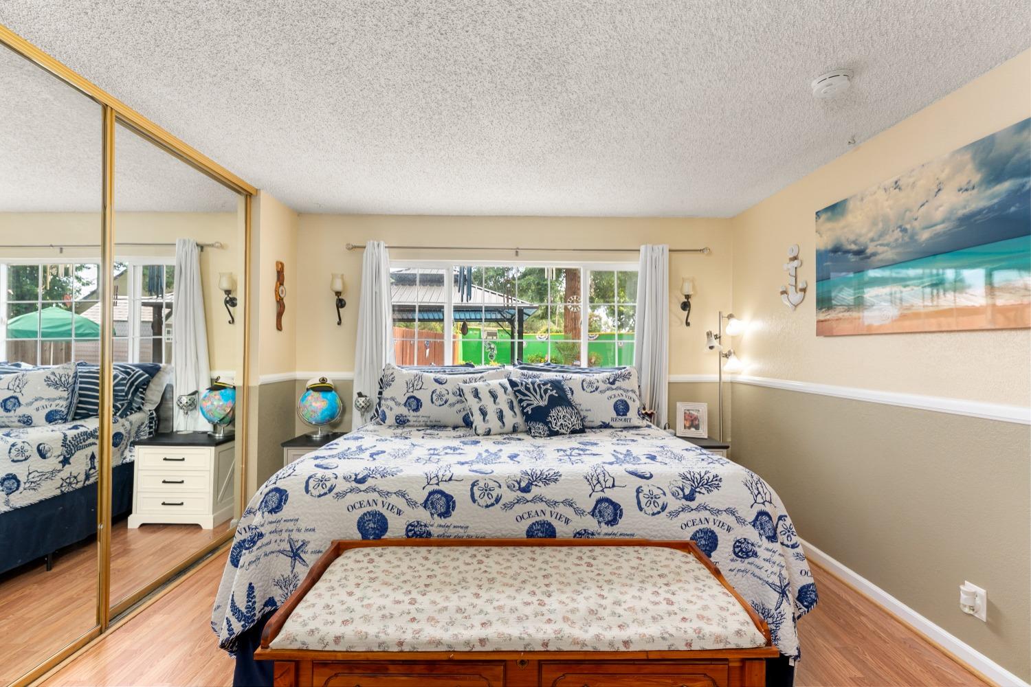 property-img