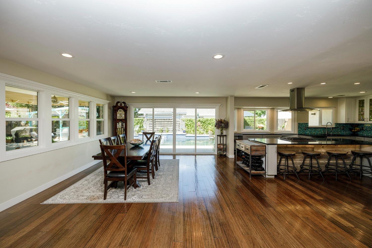Detail Gallery Image 16 of 62 For 14950 Manzanita Way, Lockeford,  CA 95237 - 4 Beds | 2 Baths