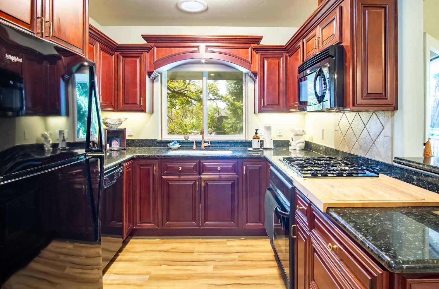 Detail Gallery Image 70 of 84 For 274 Huntley Ave, Auburn,  CA 95603 - 6 Beds | 5 Baths