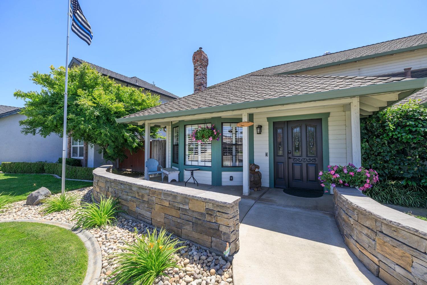 Detail Gallery Image 6 of 44 For 816 Jordanolo Dr, Ripon,  CA 95366 - 3 Beds | 2 Baths